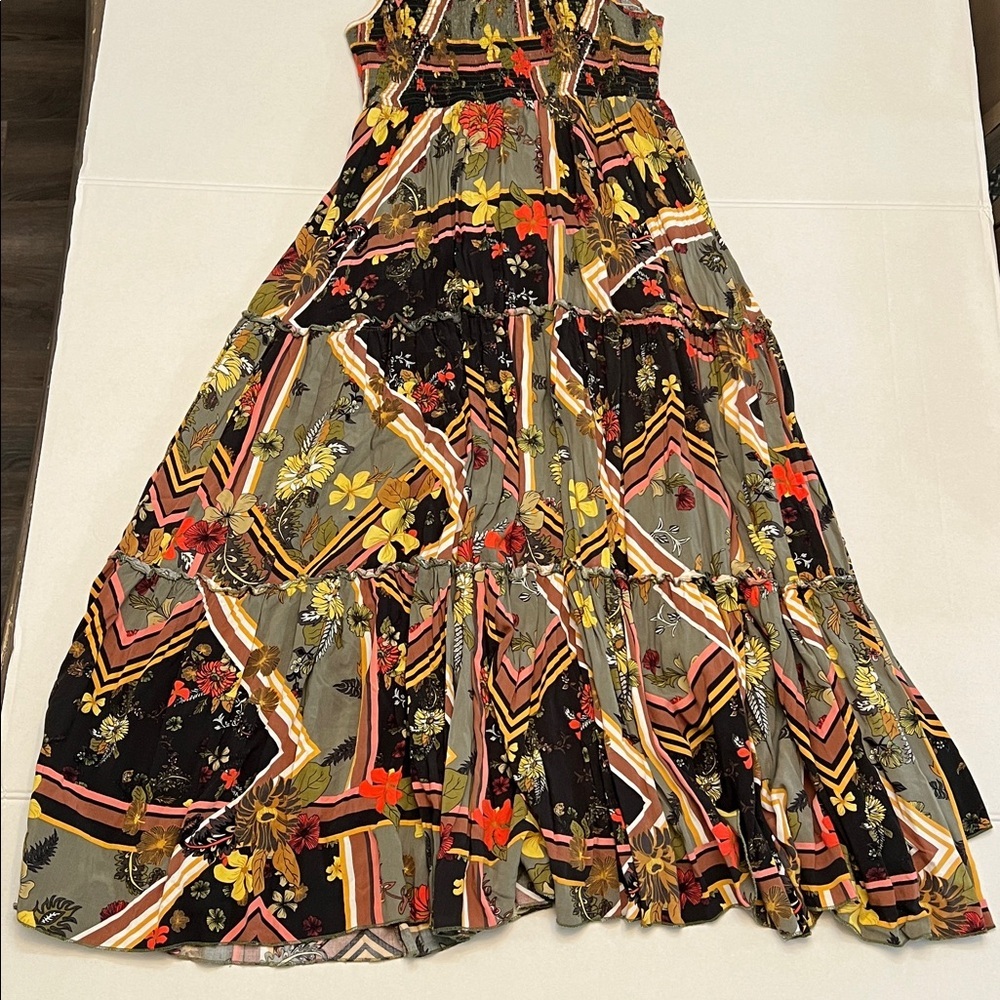 ABEL THE LABEL SMOCKED HALTER TIERED FLORAL MAXI DRESS SIZE LARGE - Picture 9 of 16